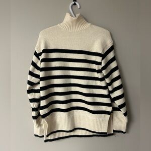 H&M‎ Oversized Turtleneck Sweater